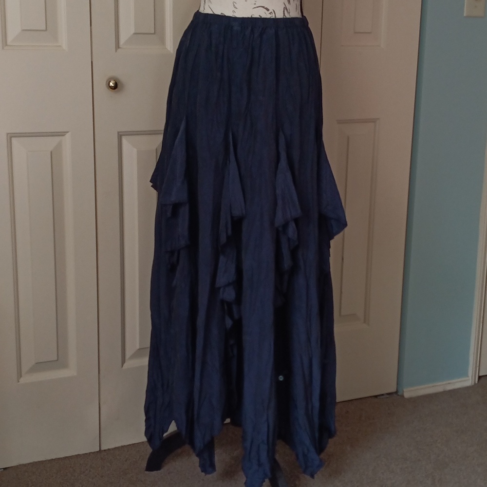 Anne Giorgio Vertical Ruffle Maxi Skirt Size M